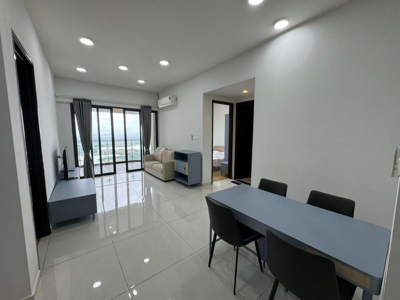 Vesta Homes, Royalstrand 2br,dangabay Johor Bahru